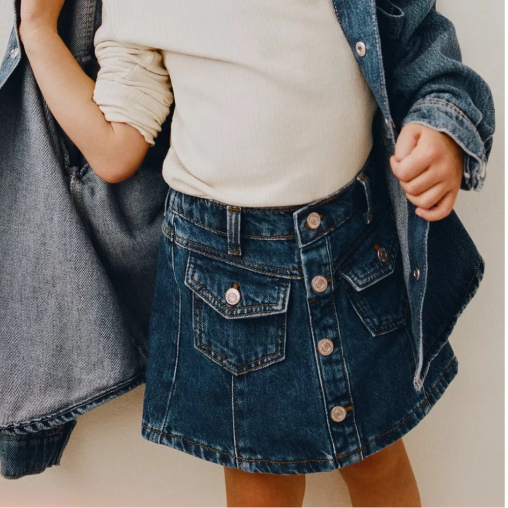 ZARA BUTTONED DENIM SKIRT